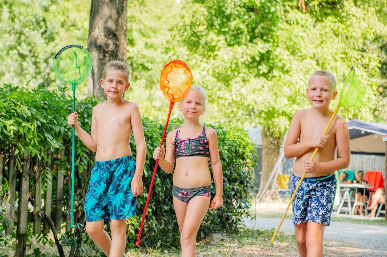 Hotel Camping RCN La Bastide en Ardèche Sampzon Esterno foto