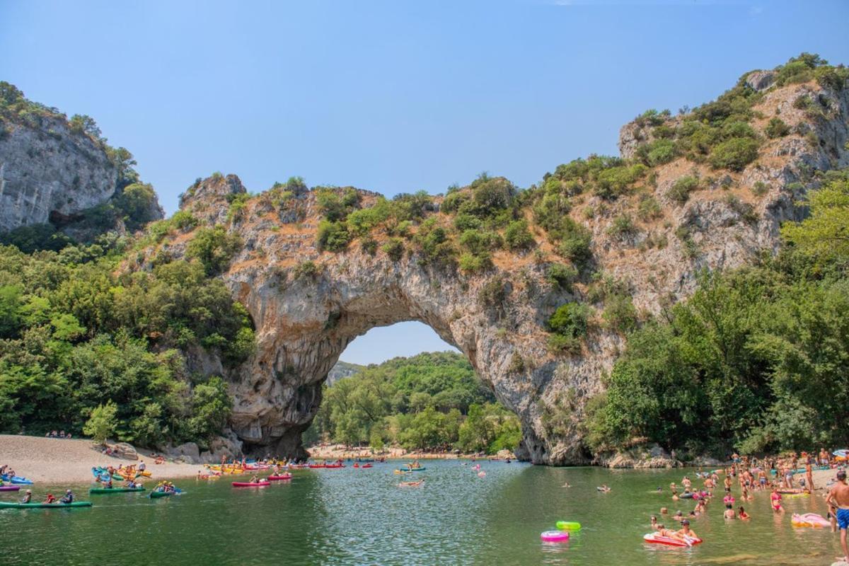 Hotel Camping RCN La Bastide en Ardèche Sampzon Esterno foto