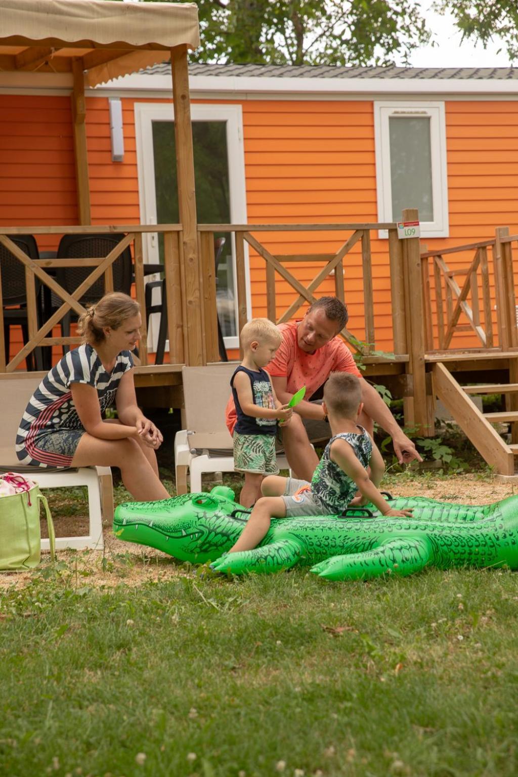 Hotel Camping RCN La Bastide en Ardèche Sampzon Esterno foto