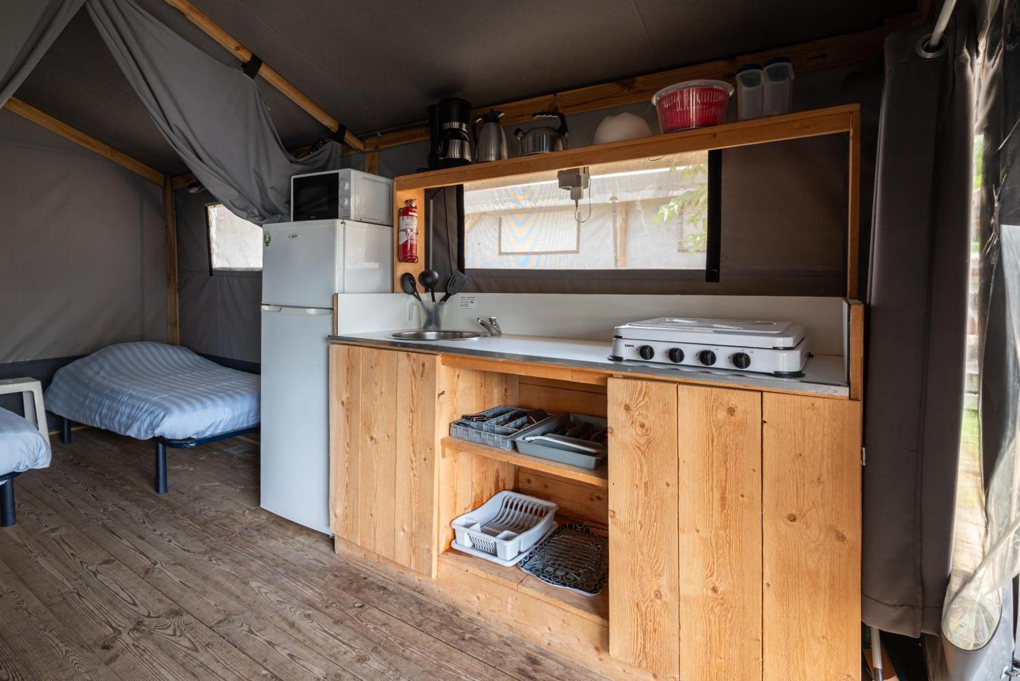 Camping RCN La Bastide en Ardèche Sampzon Camera foto