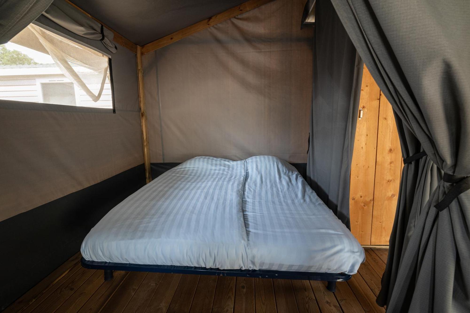 Camping RCN La Bastide en Ardèche Sampzon Camera foto