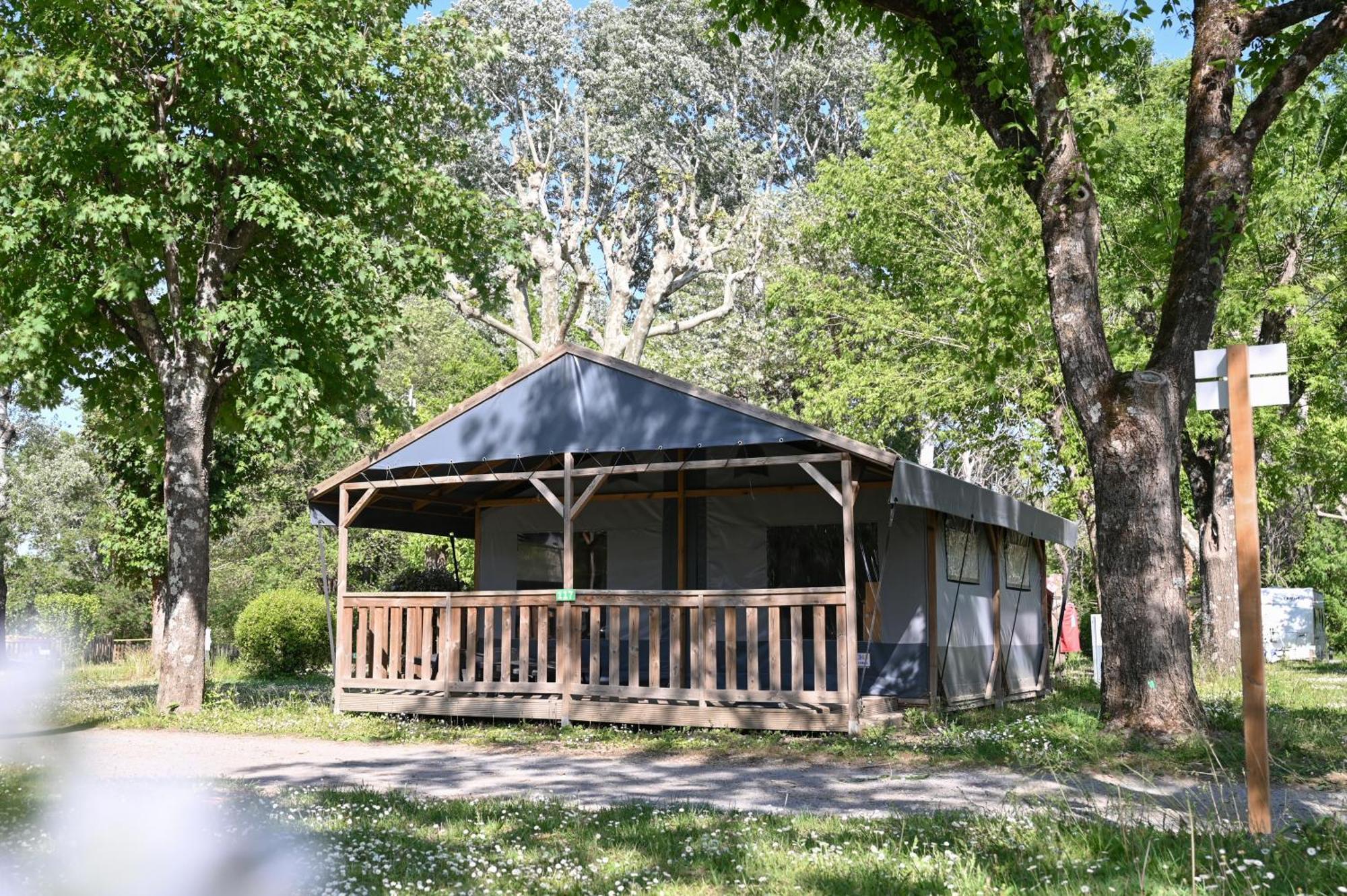 Camping RCN La Bastide en Ardèche Sampzon Camera foto