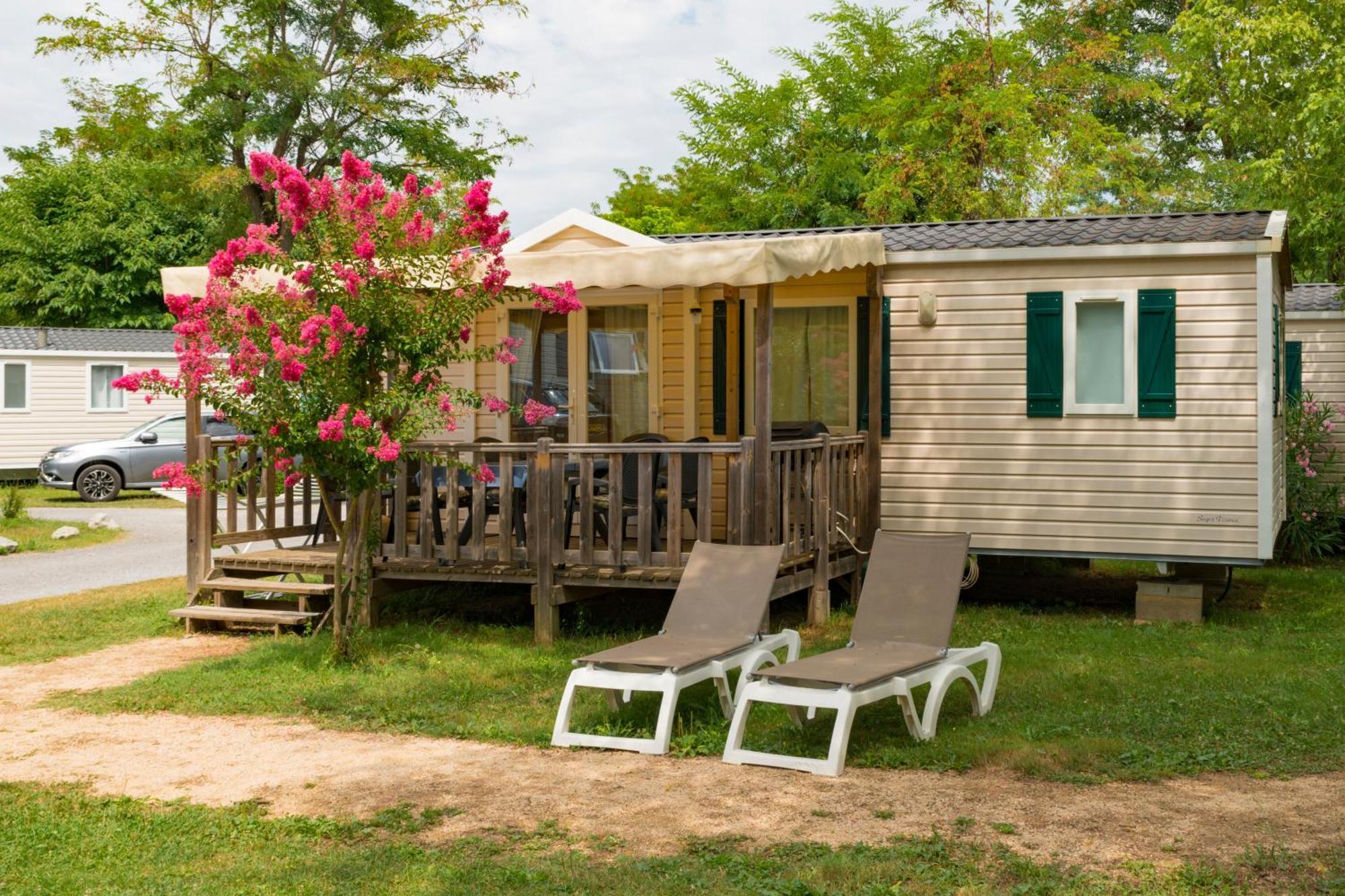 Camping RCN La Bastide en Ardèche Sampzon Camera foto